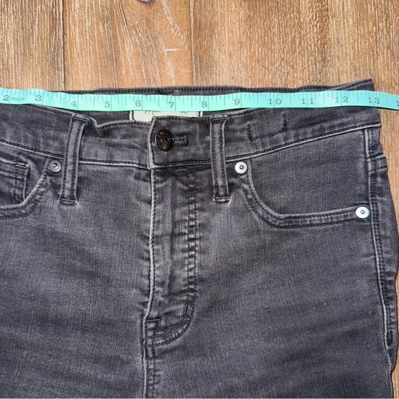Madewell 9" High Rise Skinny Jeans in Black Raw Hem Distressed Boho - Picture 6 of 14